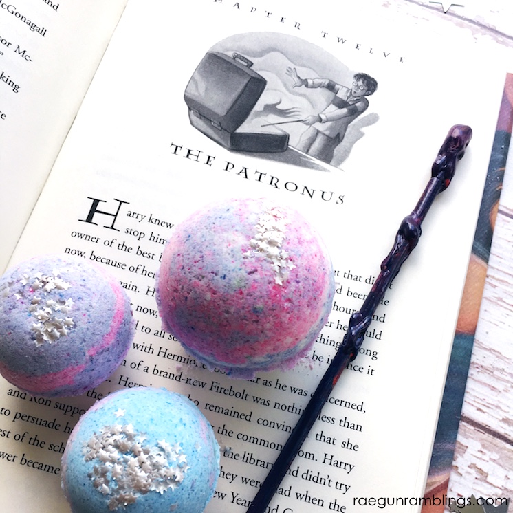 easy diy harry potter bath bombs with surprise hidden patronus