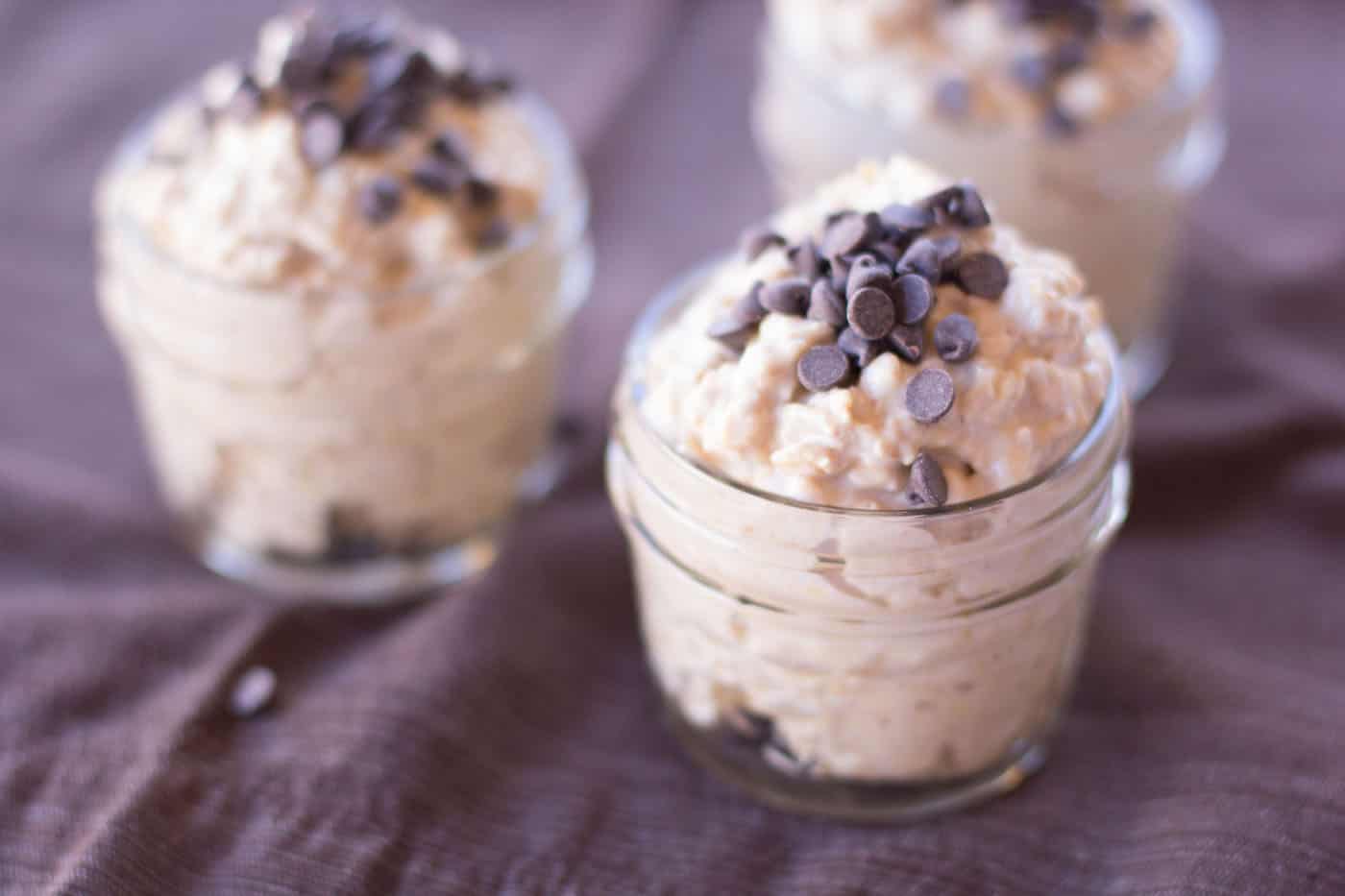 Peanut butter overnight oatmeal recipe divided into mini mason jars