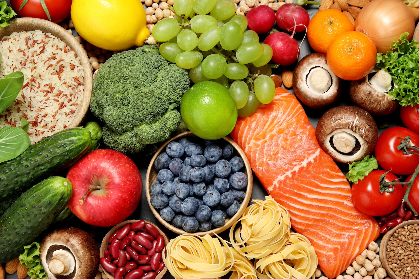 Pile-of-healthy-food