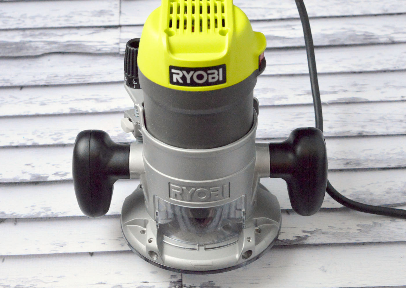 Ryobi router sitting on a table