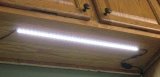 Under cabinet LED task lighting